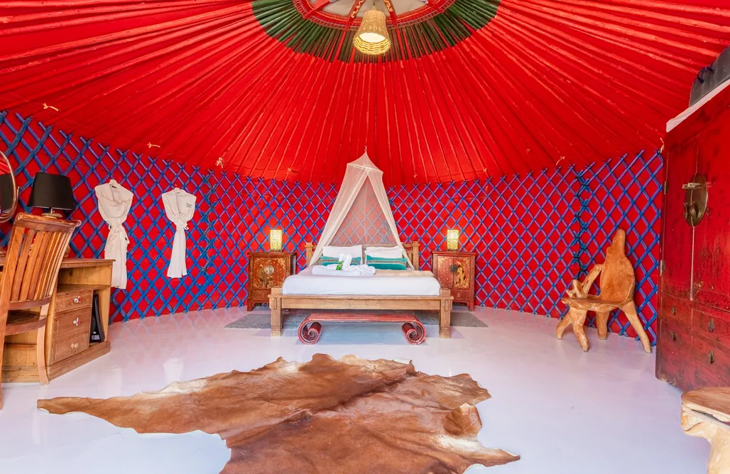 AlohaCamp Eco Beach Yurts 2