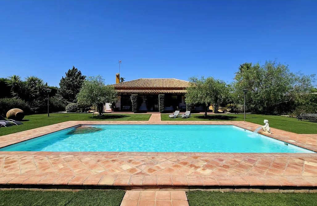 alojamientos AlohaCamp Casa rural Azahares de Marchena 4