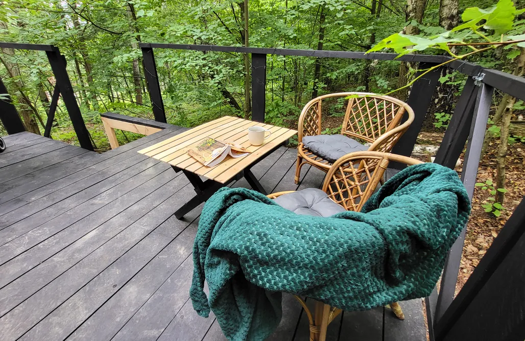 noclegi AlohaCamp Wiewiórkowo Premium Hideaway | Dom w dzikim lesie, Gorąca Balia & Kino 5