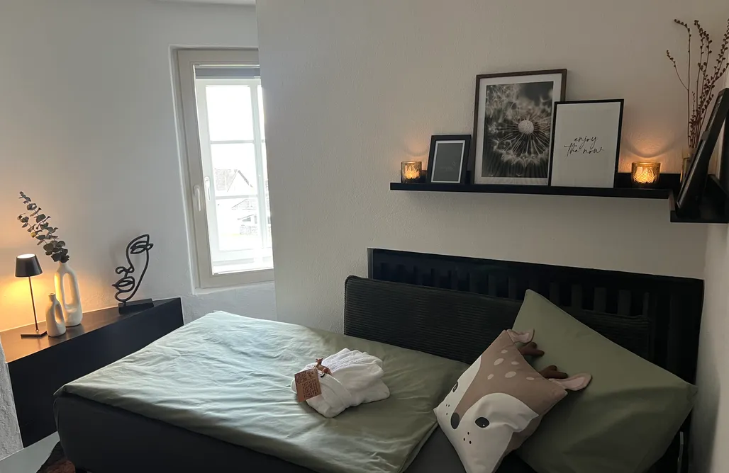 Unterkunft AlohaCamp EifelturmSuite 1
