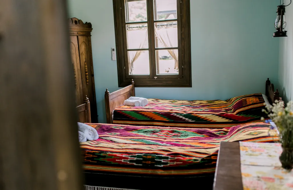 AlohaCamp Starodawna Chata - pokój numer 1, prywatny 2