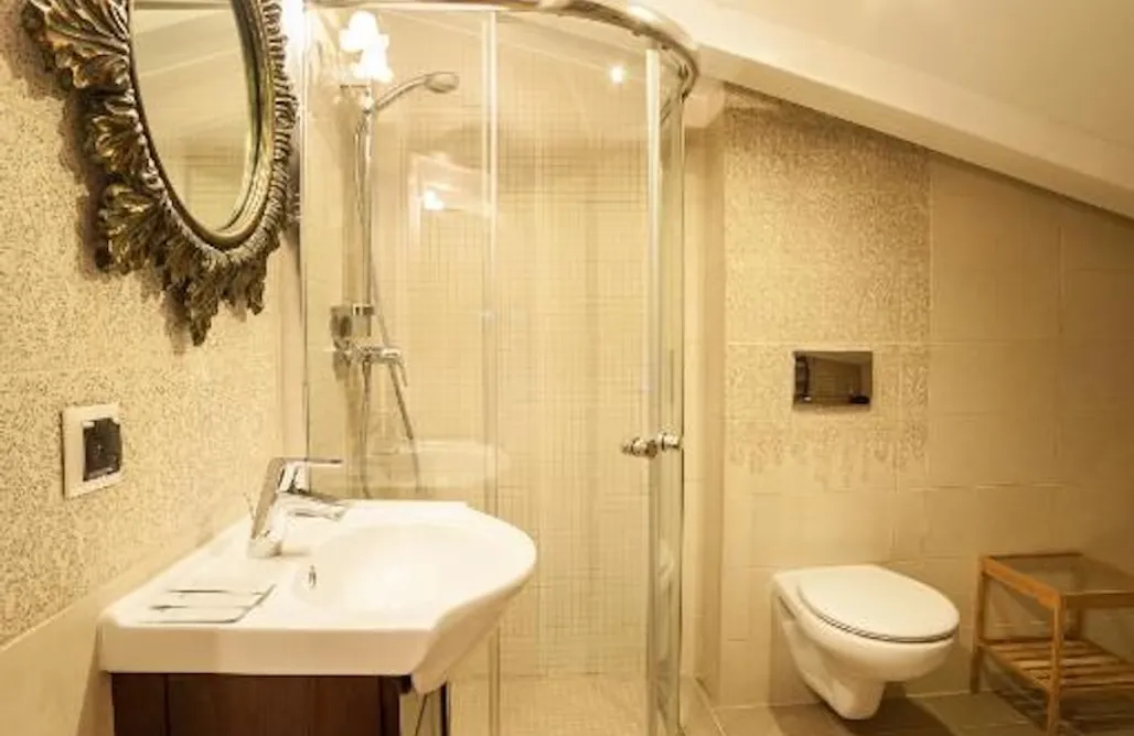 AlohaCamp Pokój trzyosobowy z widokiem na jezioro 2