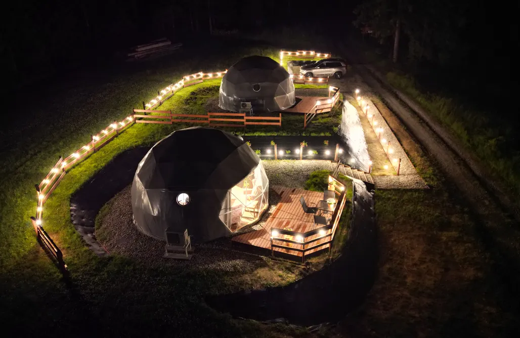 Glamping w Małopolskiem AlohaCamp