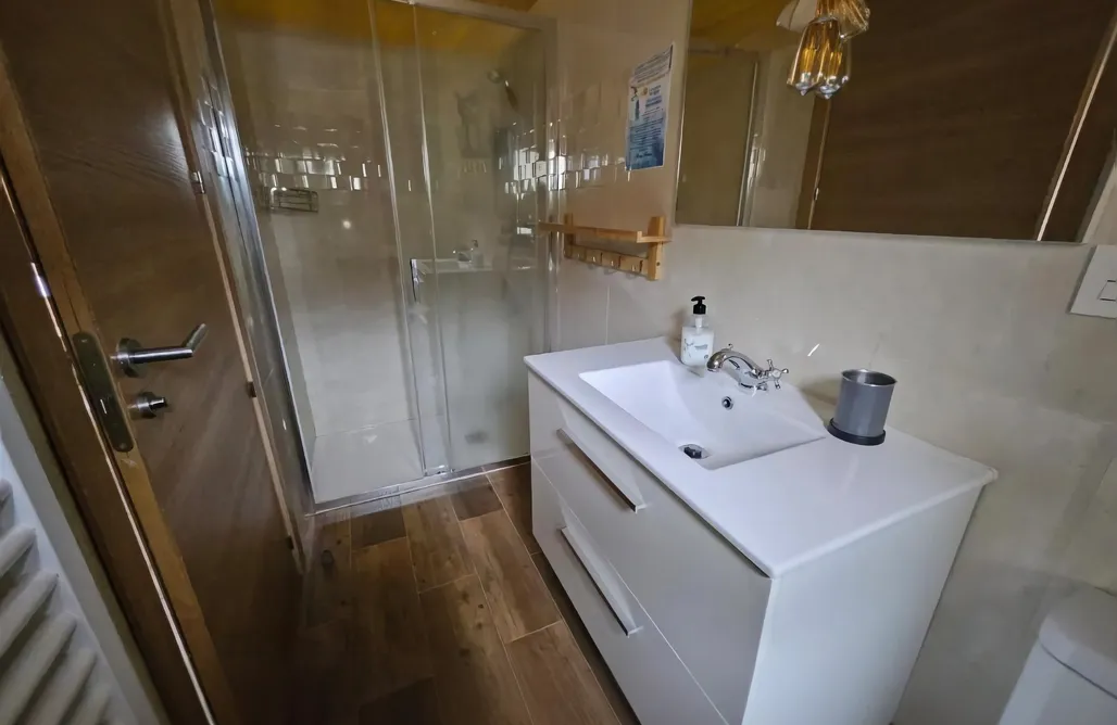 AlohaCamp Habitación Andrómeda Paraíso Doble Económica 2