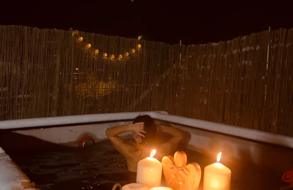 noclegi AlohaCamp Domki 4 Żywioły - Noclegi w beskidach z sauną i jacuzii /noce saunowe 4