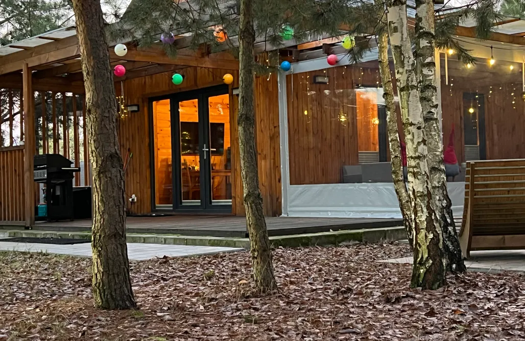 noclegi AlohaCamp Leśna Ostoja-domek z prywatną sauną i balią w ogrodzie  3