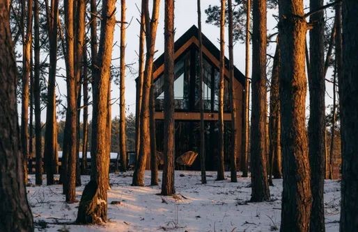 Zdjęcie obiektu TEOdomki – domki leśne z sauną i jacuzzi, blisko Bugu