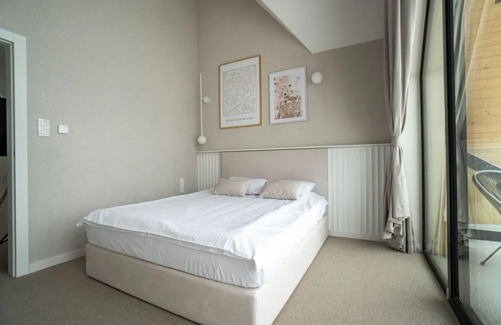 AlohaCamp Prestige White 4