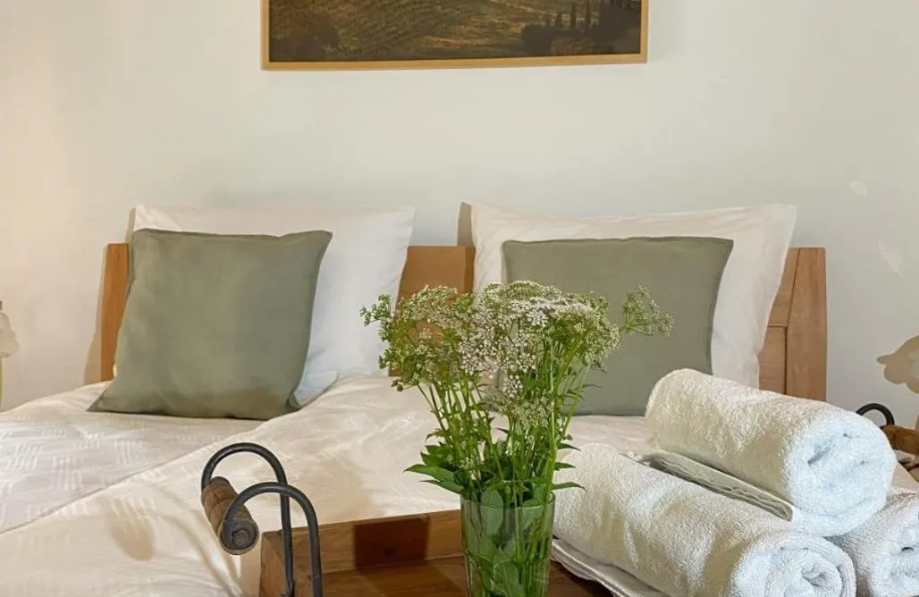 AlohaCamp Zweizimmerhaus 4