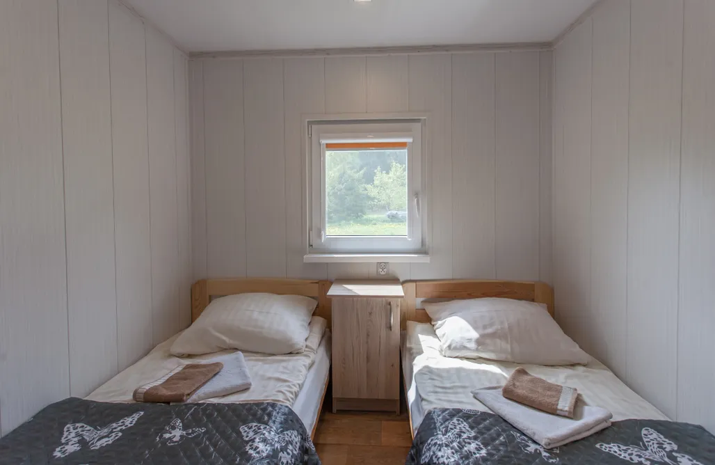 Kojtryny Noclegi Domek nad stawem  1