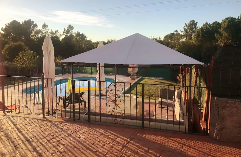 alojamientos AlohaCamp Alojamiento entero con piscina y jardín 5