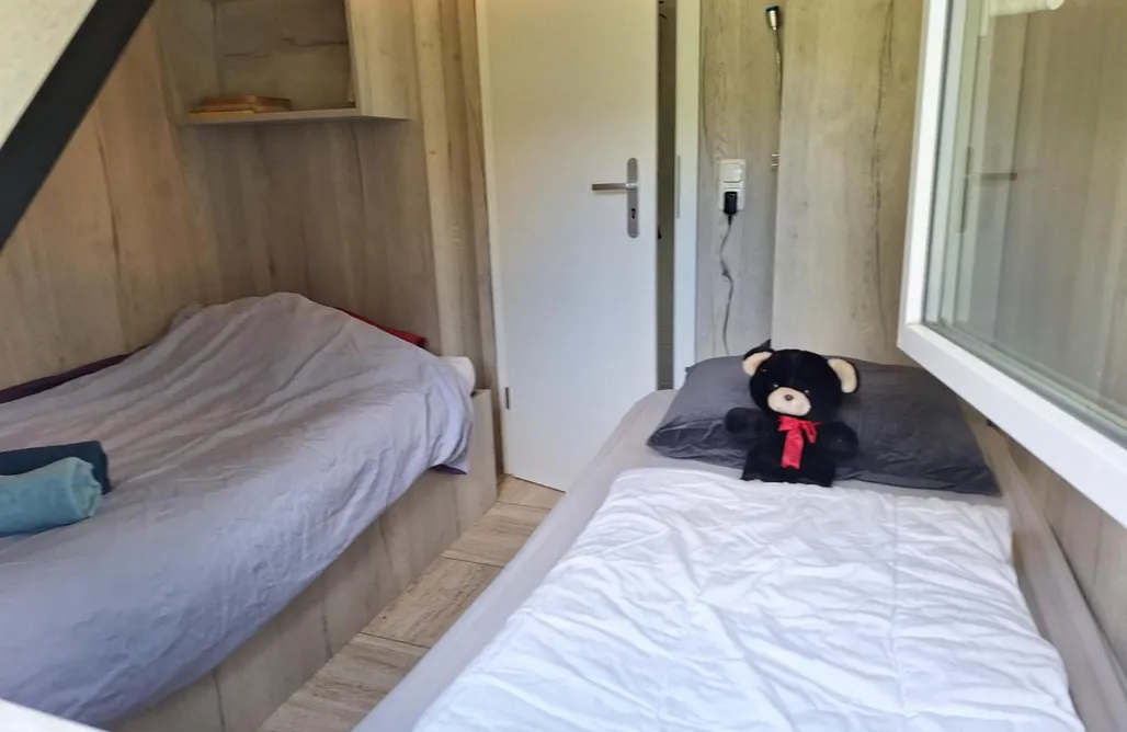 AlohaCamp Drei-Zimmer-Haus 3