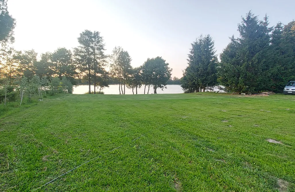 Pole namiotowe Kaszuby Miejsce namiotowe i kamperowe - Przystanek Krajna 3