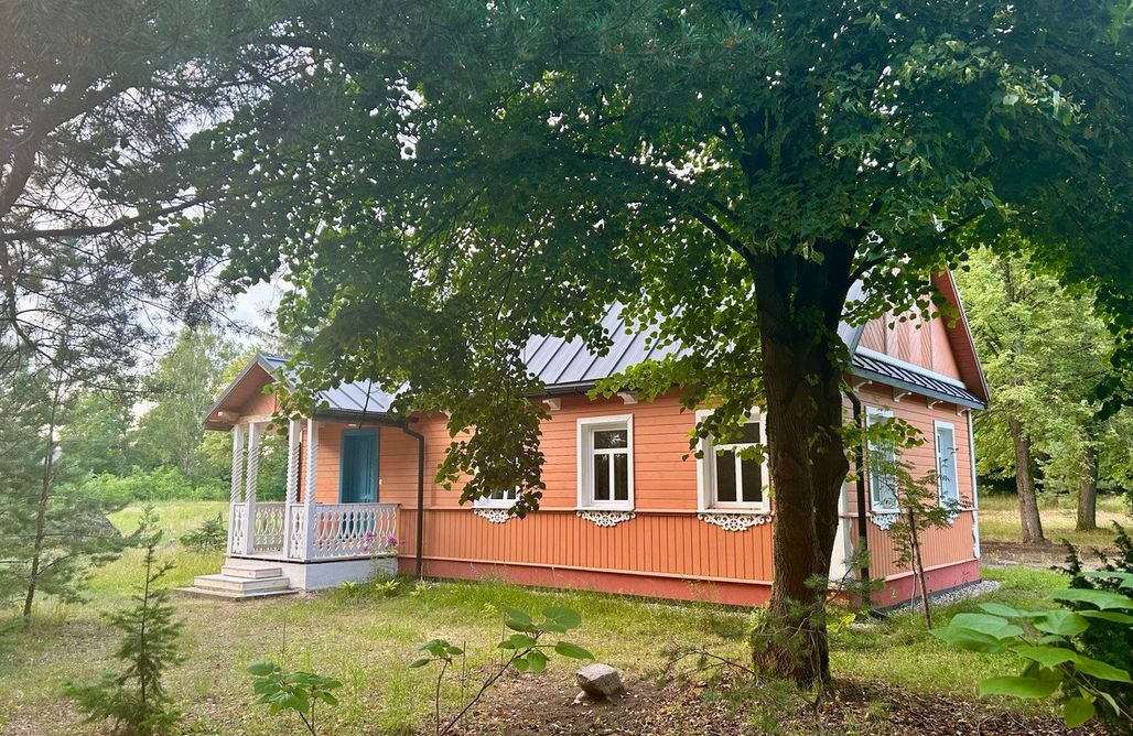 AlohaCamp Chata Liska 1