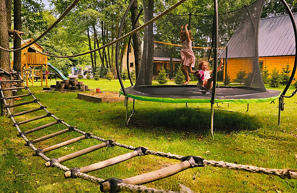 AlohaCamp Zatylove domki - Sosnowy 1