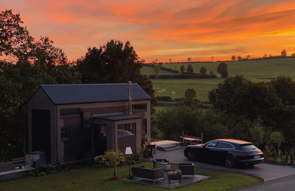 AlohaCamp accommodation Sunset Tiny House Nr. 13A 4