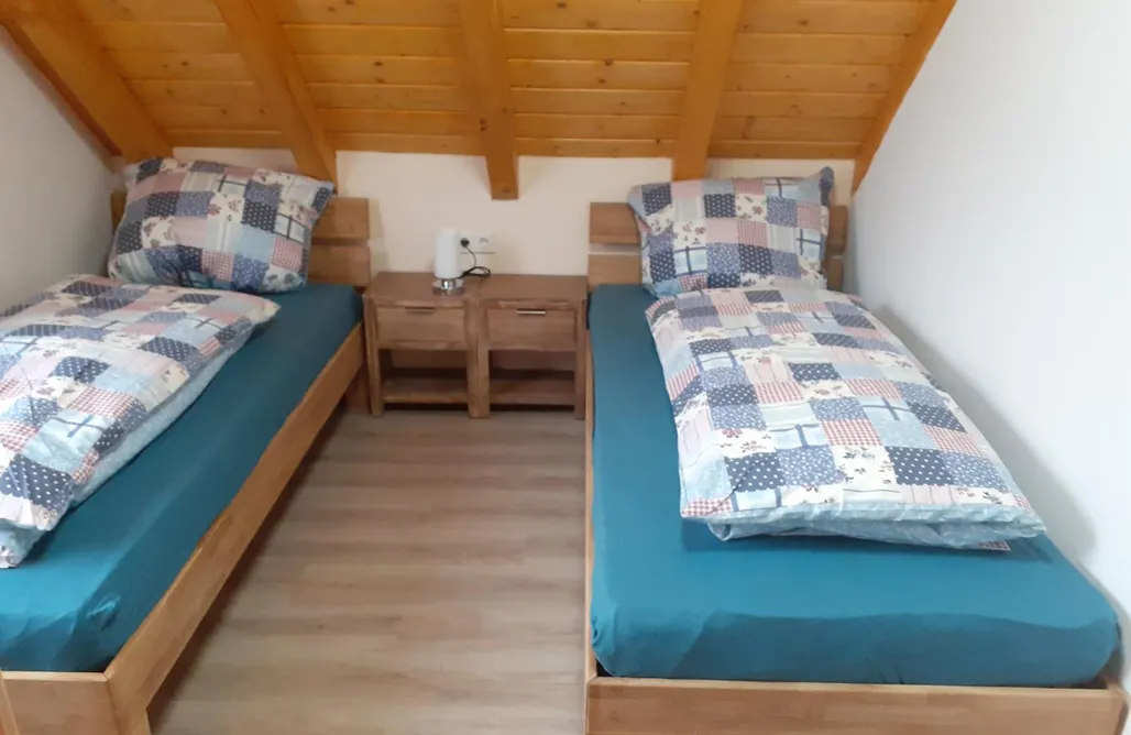 AlohaCamp Drei-Zimmer-Haus 3