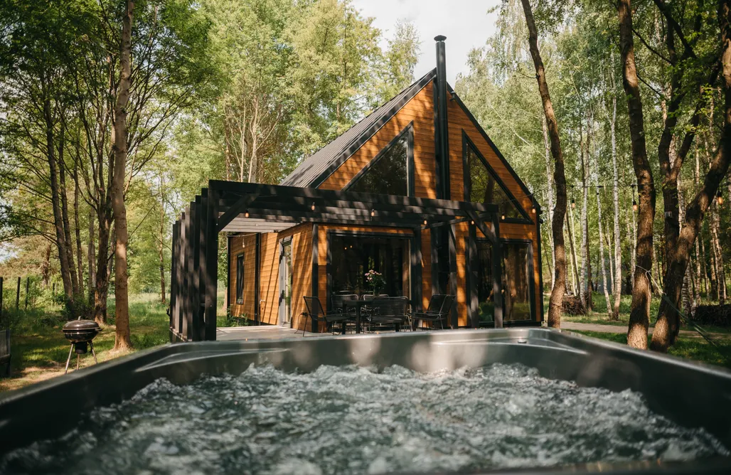 Chalet à Louer GreenWood I - Leśny dom z prywatnym jacuzzi w cenie 2