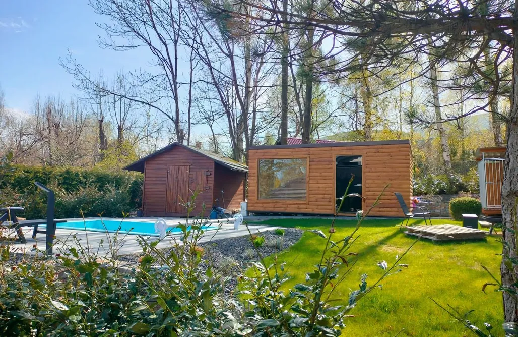 Dom z Basenem Dom Perełka 3