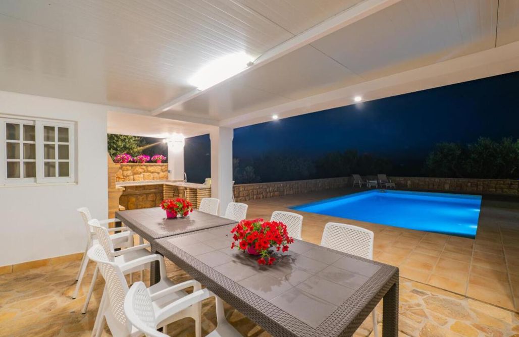 AlohaCamp La Luz del Valle Rural House 1