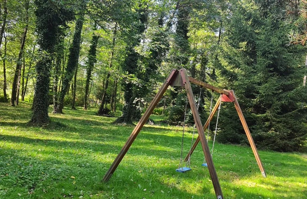 noclegi AlohaCamp Wiejski Raj- Sielski zakątek nad Strumykiem 5