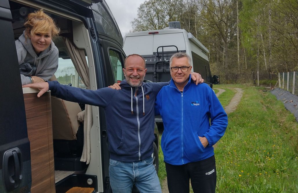 AlohaCamp Miejsce dla kamperów, przyczep  1