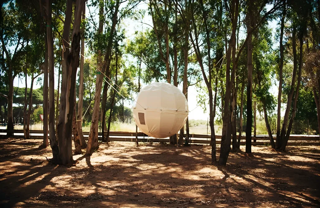 Cocoon Tree Bed - Playa Taray AlohaCamp