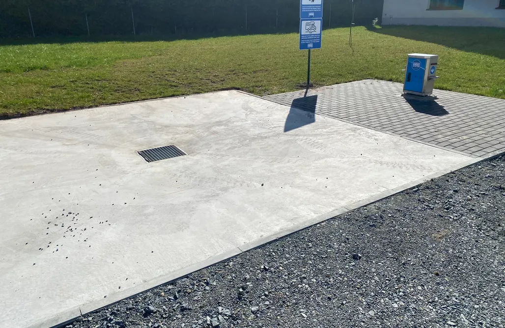 Pole Namiotowe Zakopane Kamperowa Kudowa | Camper & Trailer Park 1