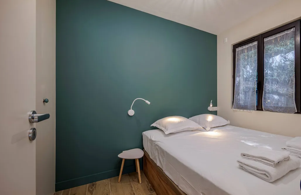 AlohaCamp Le Refuge des Primevères – Lake & Mountain View 2