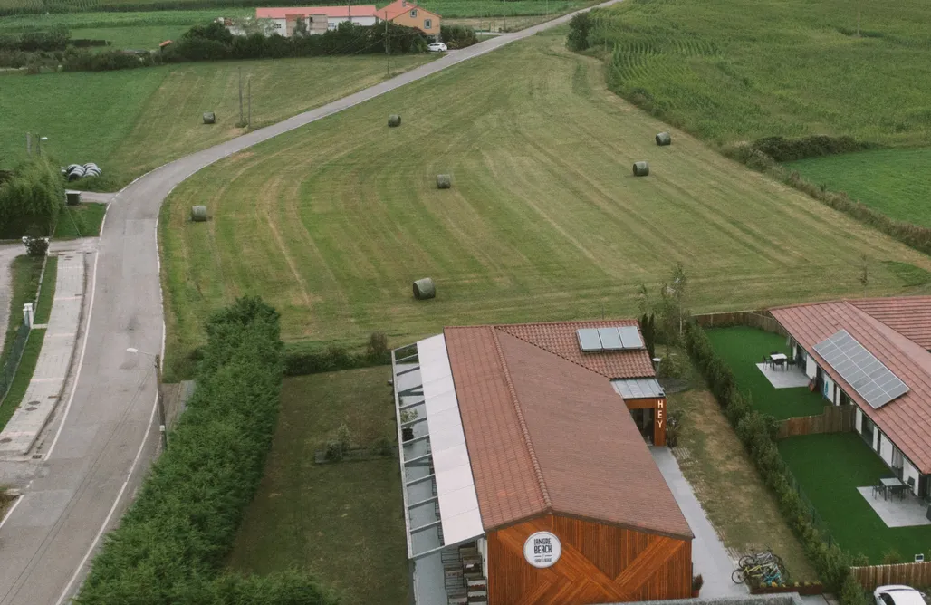 AlohaCamp Langre Beach Surf Lodge  1