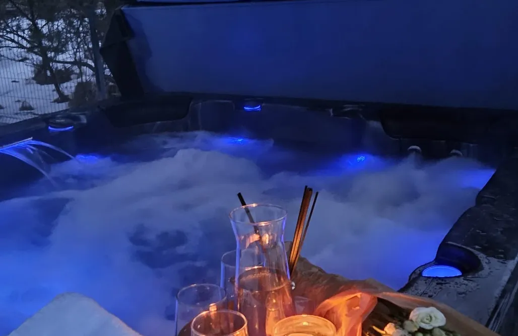 Hébergement AlohaCamp Ciekocino Forest - apartamenty nad morzem z jacuzzi 1