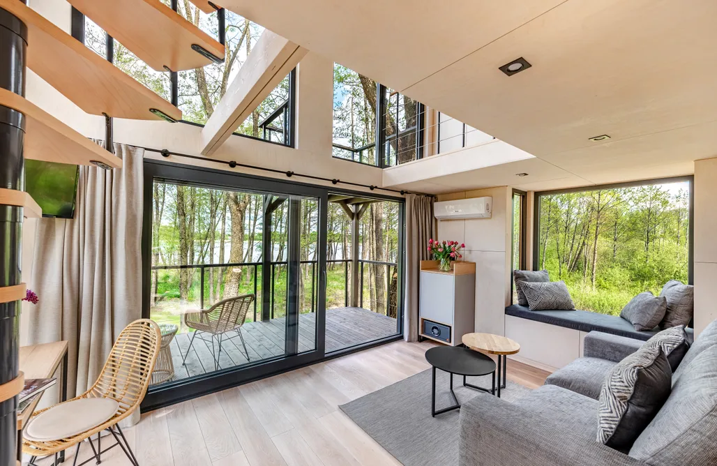 Alloggi AlohaCamp Domek na drzewie - Pałac Warlity 4