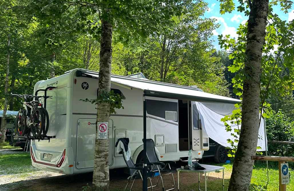 Unterkunft AlohaCamp Ford Sunlight T 680 Abenteuer 4