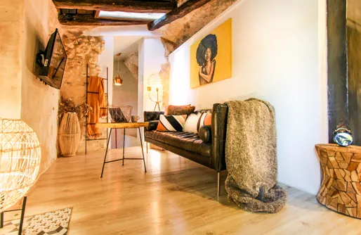 Imagen de XUQ Lomas de Rovira: The Cave Suites