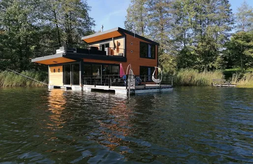 Zdjęcie obiektu Dom na Wodzie