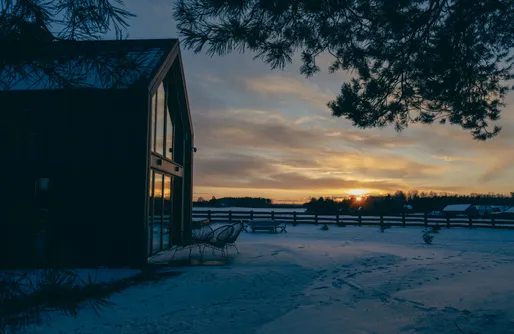 Zdjęcie obiektu TEOdomki – domki leśne z sauną i jacuzzi, blisko Bugu
