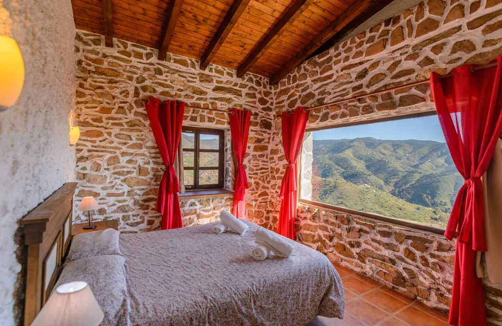 AlohaCamp Casa de Piedra 2