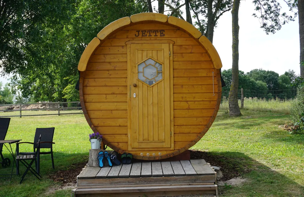 Ferienhaus mit Sauna Schlaffass Jette 3