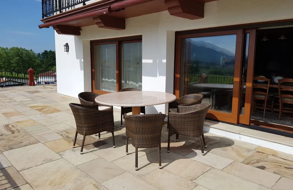 alojamientos AlohaCamp Casa Rural Berrouet 1