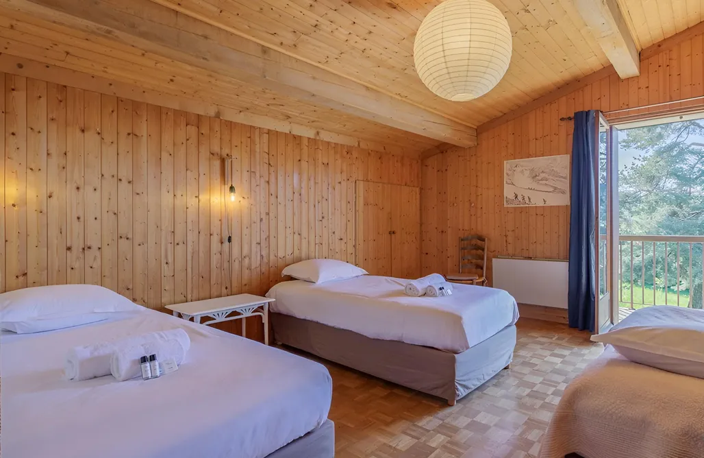 AlohaCamp La Maison du Lac – Charming Rustic Home 3