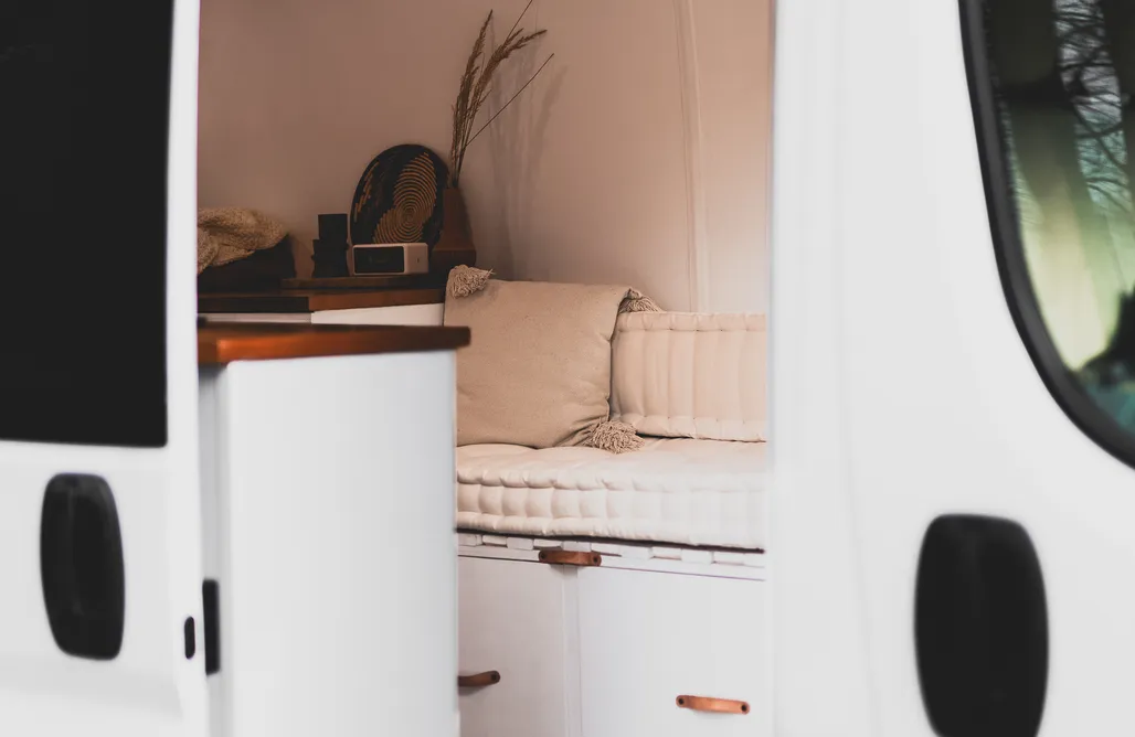 AlohaCamp ALOHACAMP VAN 1