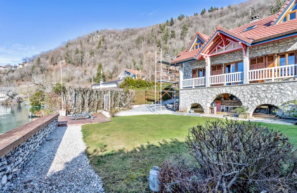 Unterkunft AlohaCamp La Lézardière : maison au bord du Lac d'Annecy 2
