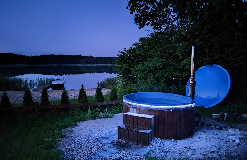 AlohaCamp Domek z bali.  1