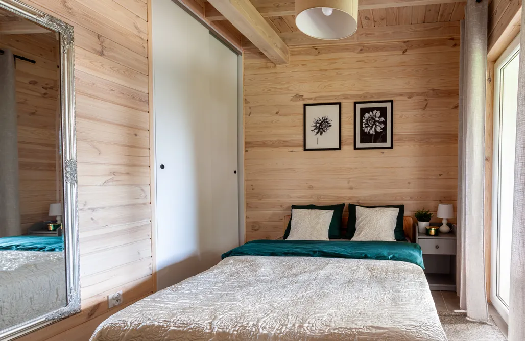 AlohaCamp Domek 5 z kominkiem 2