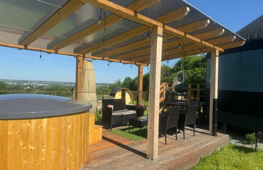 Hel noclegi z psem Glamping Pogorzany 3