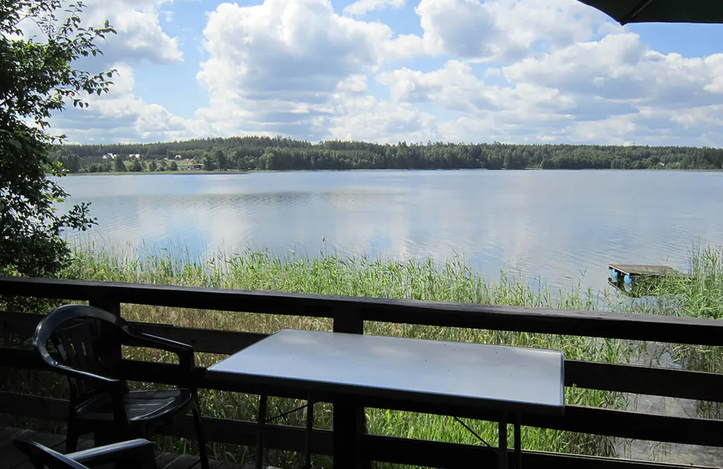 noclegi AlohaCamp Zelwa Pauza - domek nad jeziorem 4