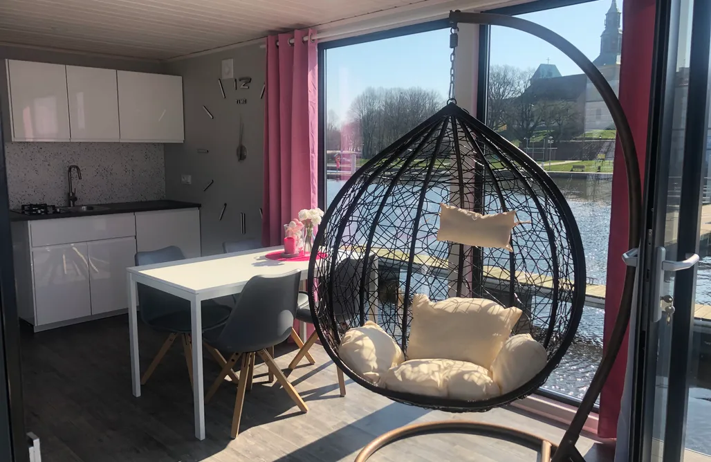 AlohaCamp Dom na wodzie Morgan 3 3