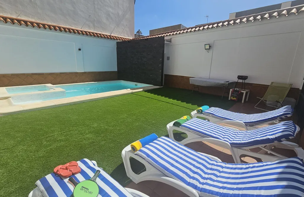 Cabañas en Puebla de la Cazalla Villam Rodericus & Nicolaus 2