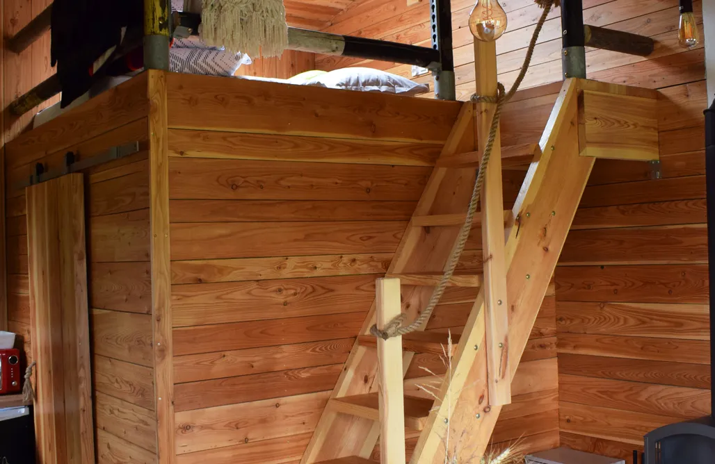 AlohaCamp Leśny Zakątek Uroczysko - Stajnia  2