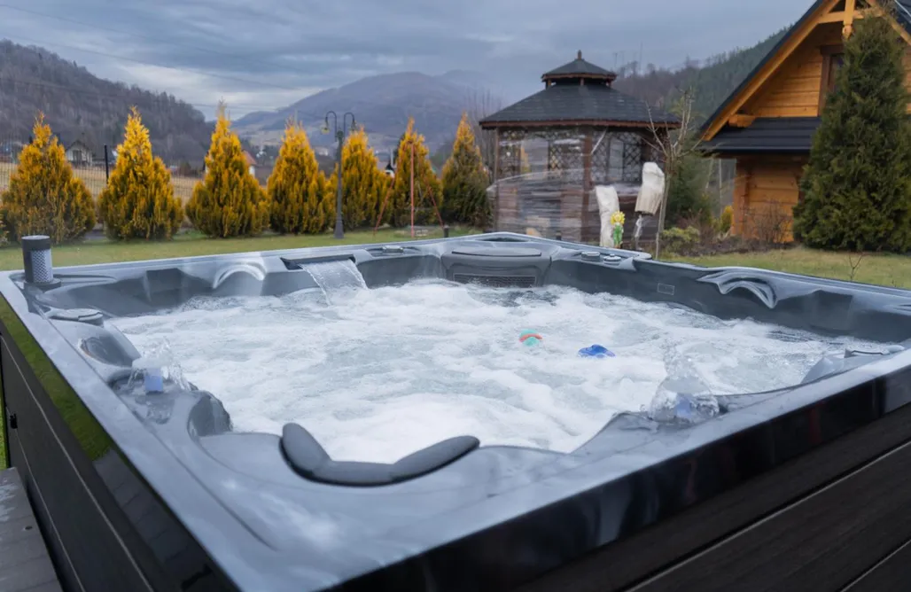 noclegi AlohaCamp Domki z Bali na miedzy 5